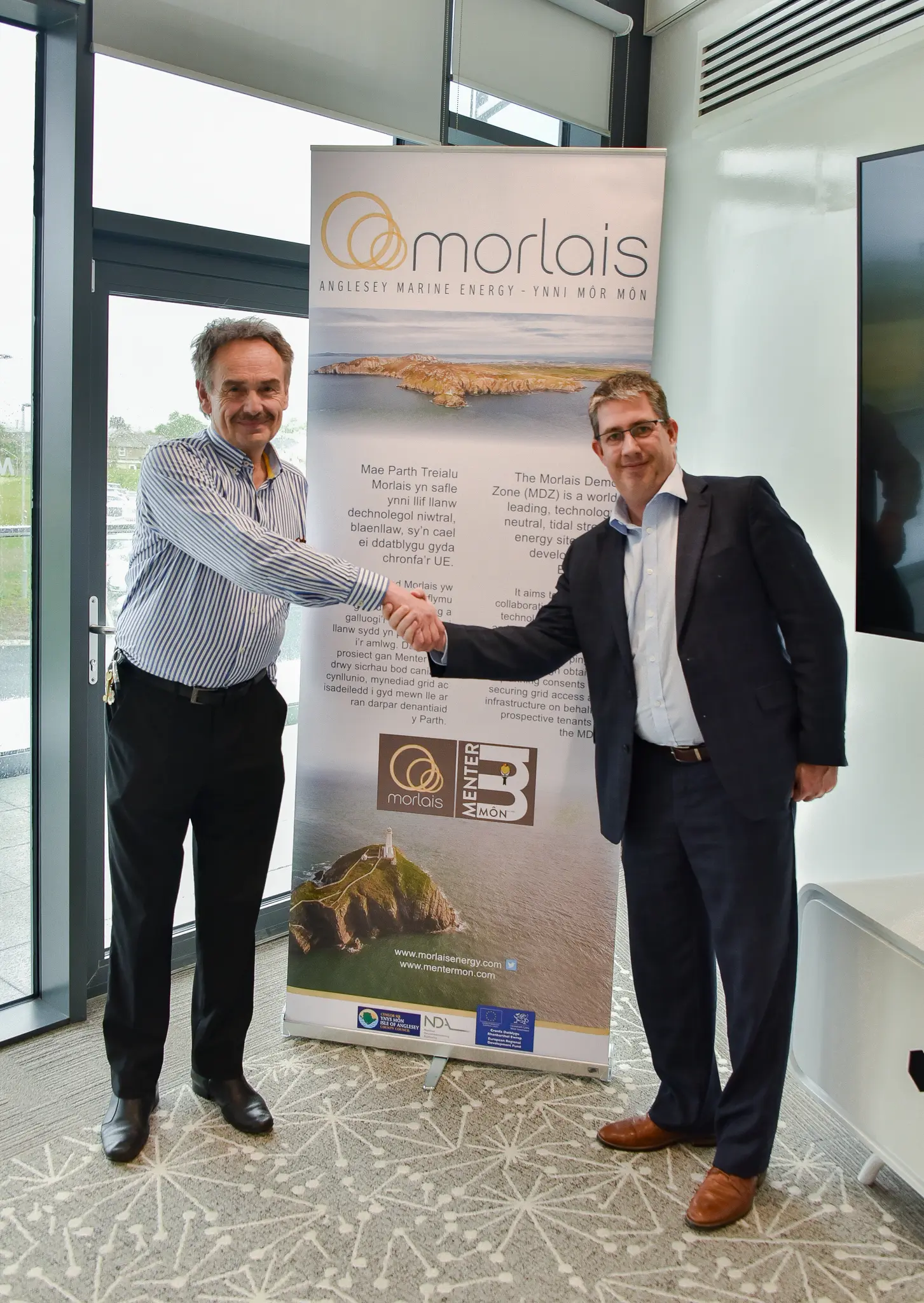 Big Moon sign berth with Morlais